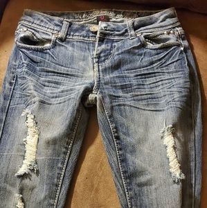 size 0 'Almost Famous'